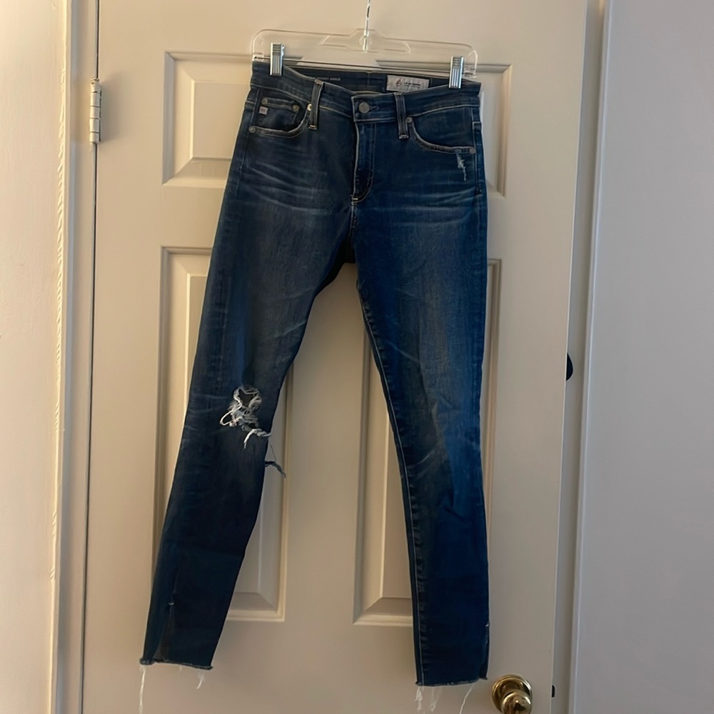 Women’s AG denim Farrah skinny ankle size 27